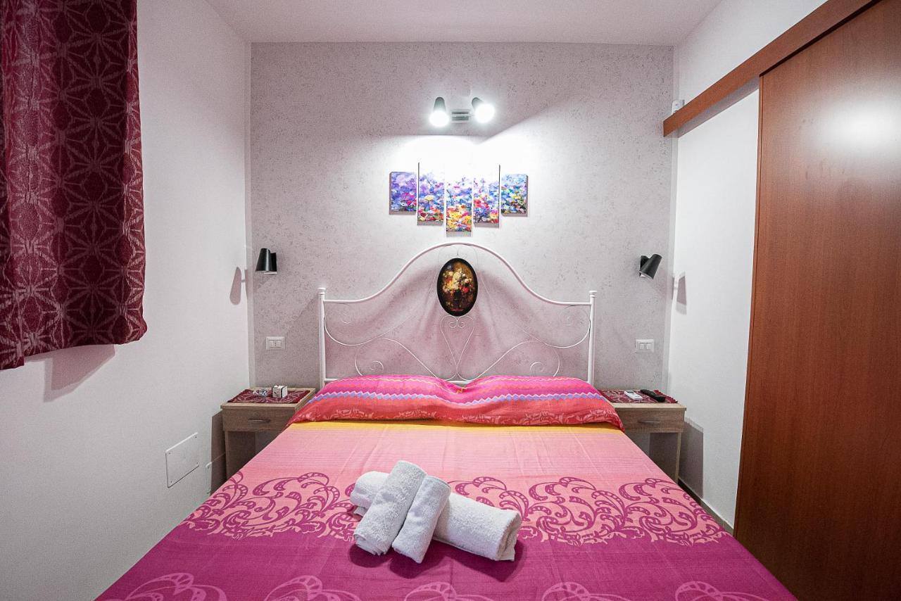 La Scalinata Bed & Breakfast มารีนา ดี มันกาแวร์ซา ภายนอก รูปภาพ