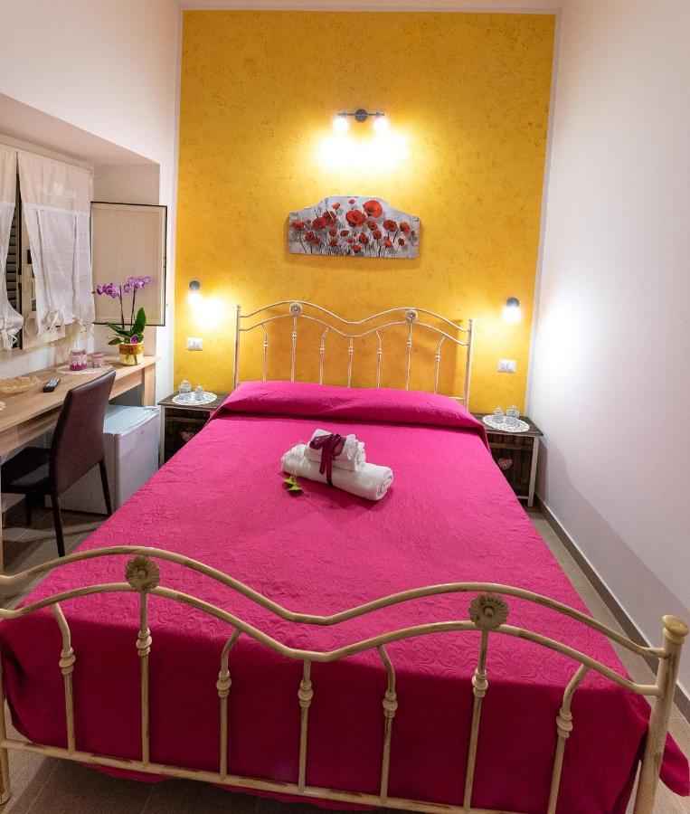 La Scalinata Bed & Breakfast มารีนา ดี มันกาแวร์ซา ภายนอก รูปภาพ