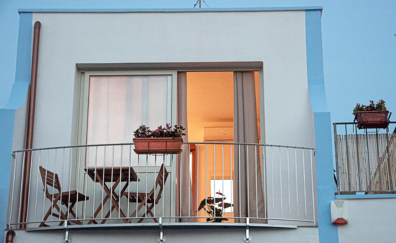 La Scalinata Bed & Breakfast มารีนา ดี มันกาแวร์ซา ภายนอก รูปภาพ